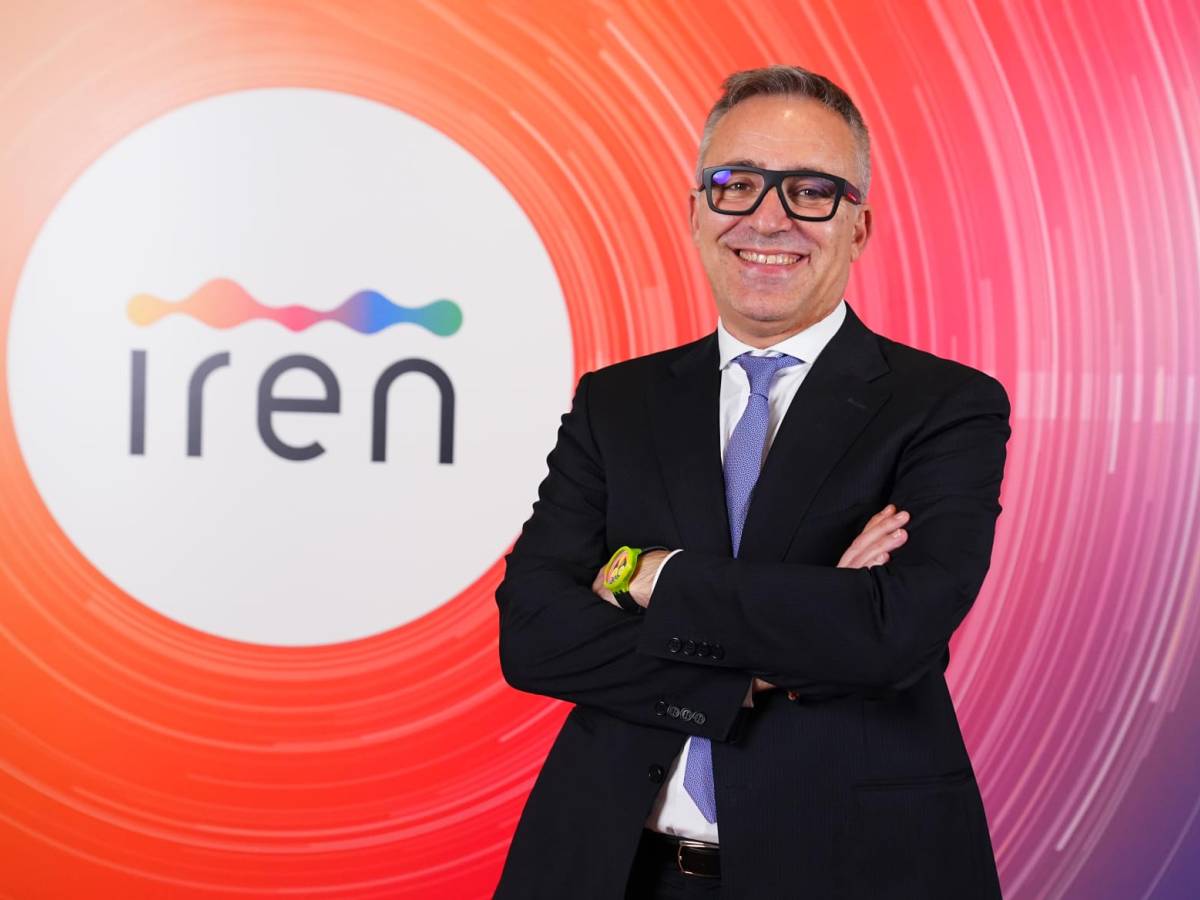 Piano Industriale 2025 2030: Un modello multiutility orientato alla crescita nei business regolati e all’efficienza Piano Industriale 2025 2030: Un modello multiutility orientato alla crescita nei business regolati e all’efficienza