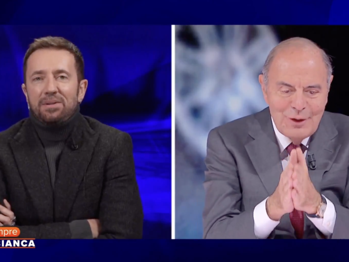 sei patetico maleducato scintille in diretta tra scanzi e vespa