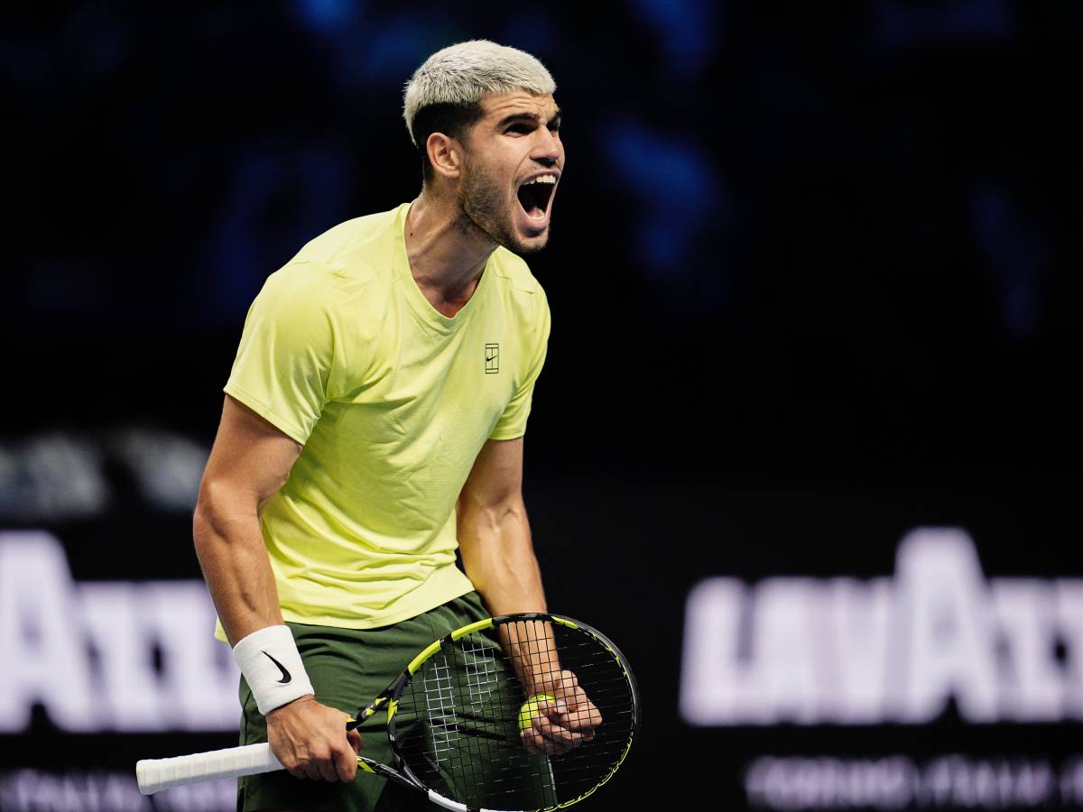 musetti per un set poi 232 furia alcaraz la semifinale sar224 sinner de minaur