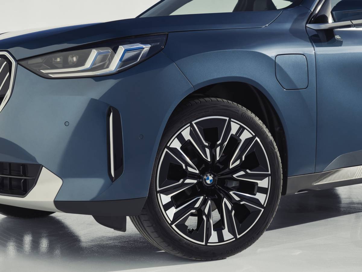 BMW X3 2025: guarda la gallery del SUV premium diesel 14