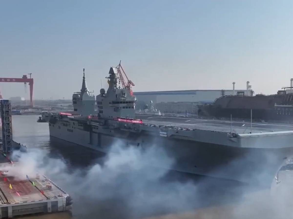 "Prove in mare per la nuova nave d "Prove in mare per la nuova nave d