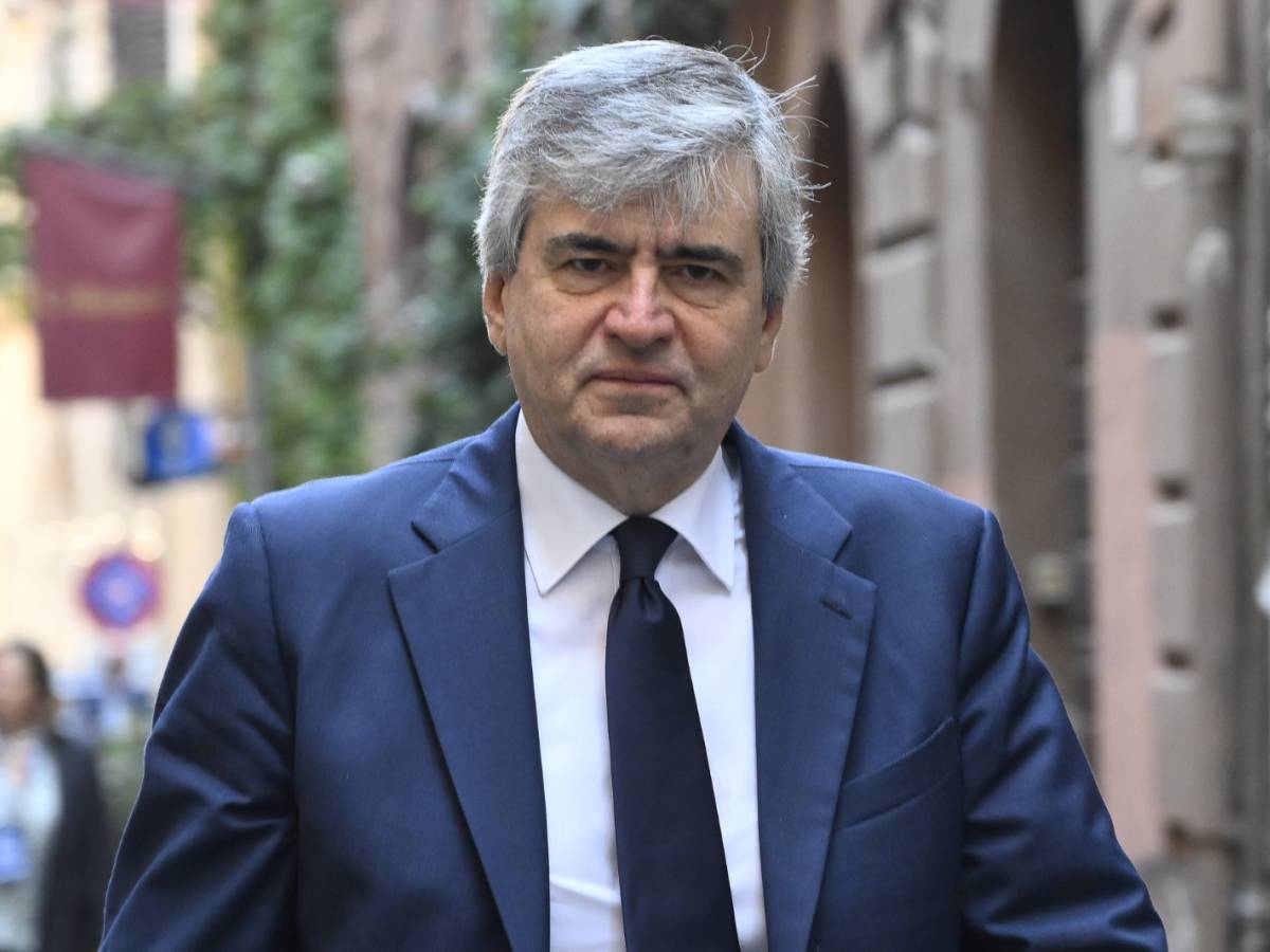 gianmarco mazzi debutta al turismo pochi follower niente selfie e una svolta sobria sui social da Ilgiornale.it gianmarco mazzi debutta al turismo pochi follower niente selfie e una svolta sobria sui social