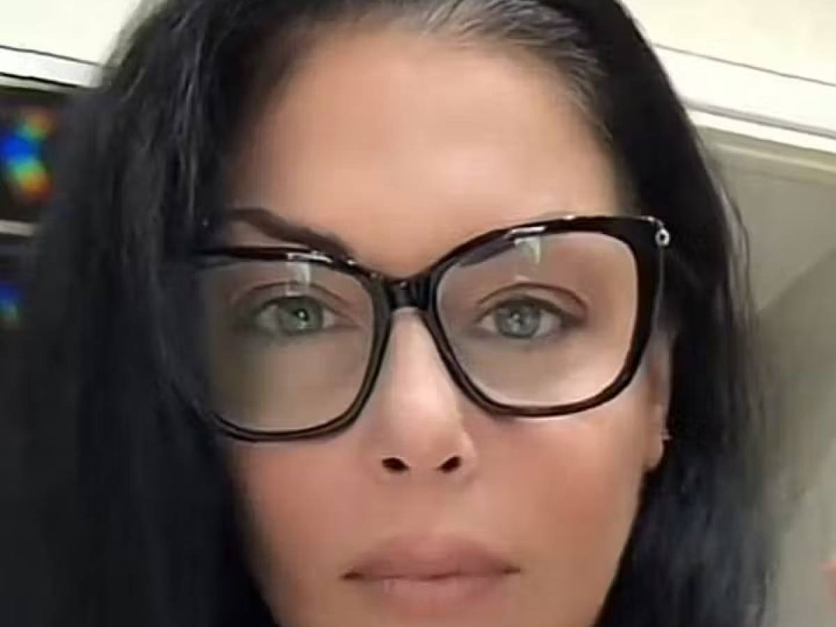 Giallo sulla donna trovata morta in casa a Napoli: aveva una ferita alla testa Giallo sulla donna trovata morta in casa a Napoli: aveva una ferita alla testa