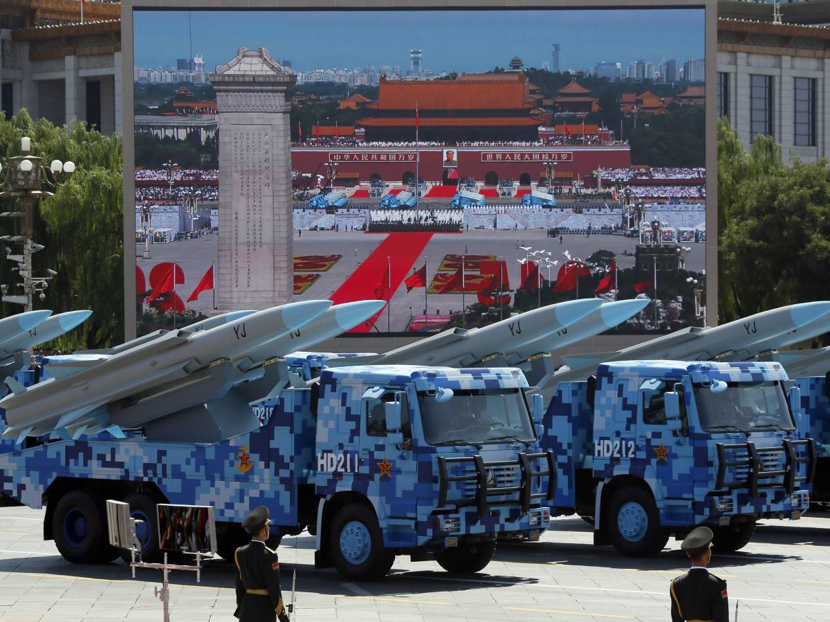 Droni, caccia stealth e portaerei: cosa c Droni, caccia stealth e portaerei: cosa c