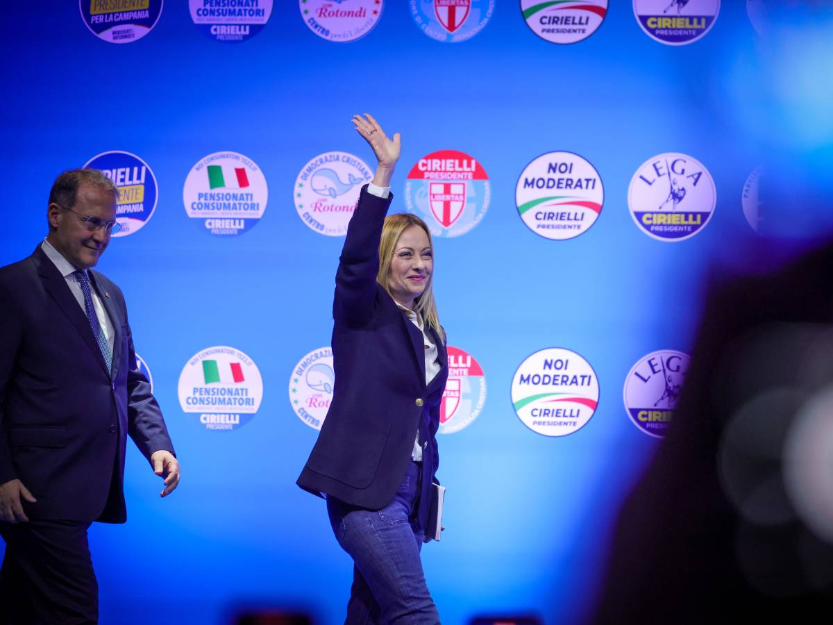 la rivoluzione e il suo contrario