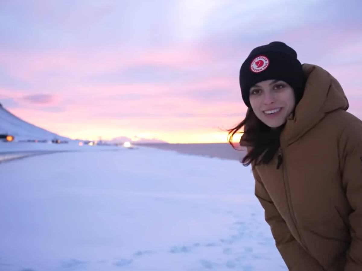 Dalla notte polare ai video virali, la storia di Giuliaalpolo: "Le Svalbard mi hanno stregata" Dalla notte polare ai video virali, la storia di Giuliaalpolo: "Le Svalbard mi hanno stregata"
