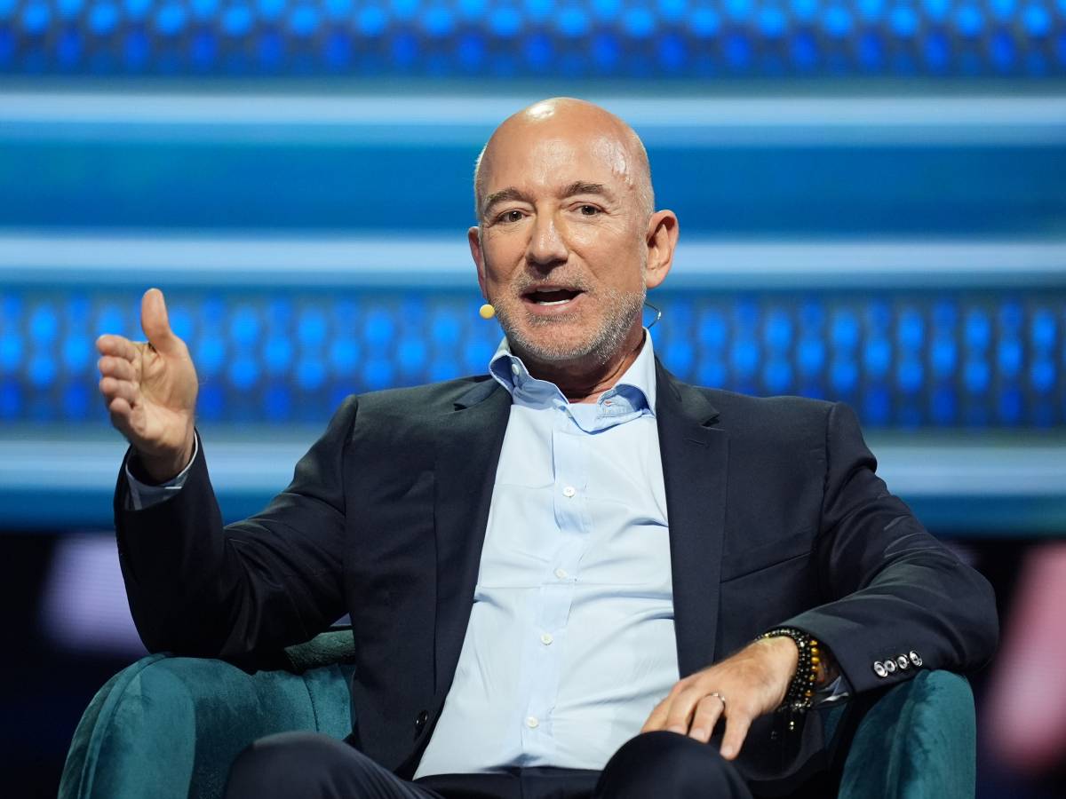 amazon non basta bezos punta sull ia nasce la startup project prometheus