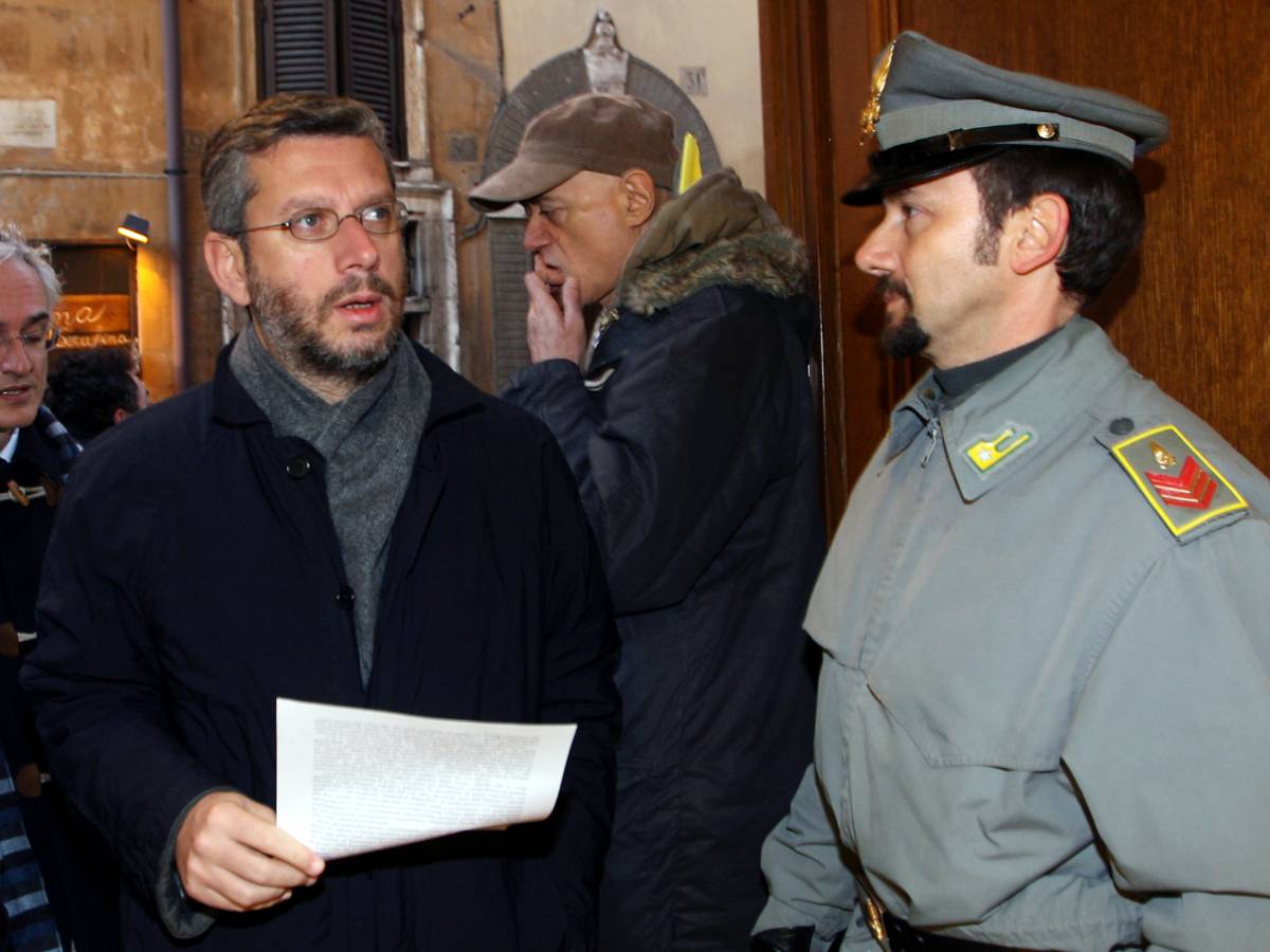 "Solo chiacchiere tra amici". La versione di Garofani sul piano "anti Meloni" "Solo chiacchiere tra amici". La versione di Garofani sul piano "anti Meloni"