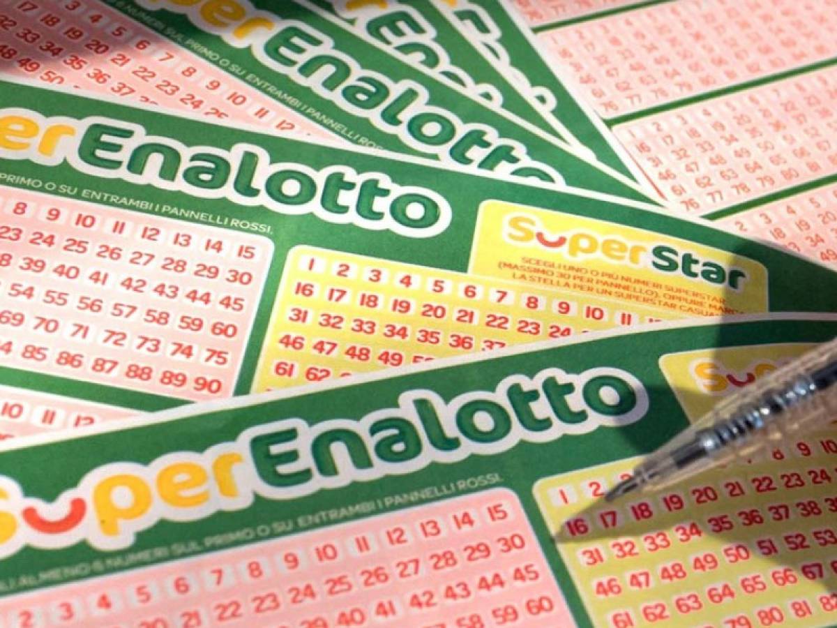 superenalotto si cercano i vincitori di oltre 83mila euro