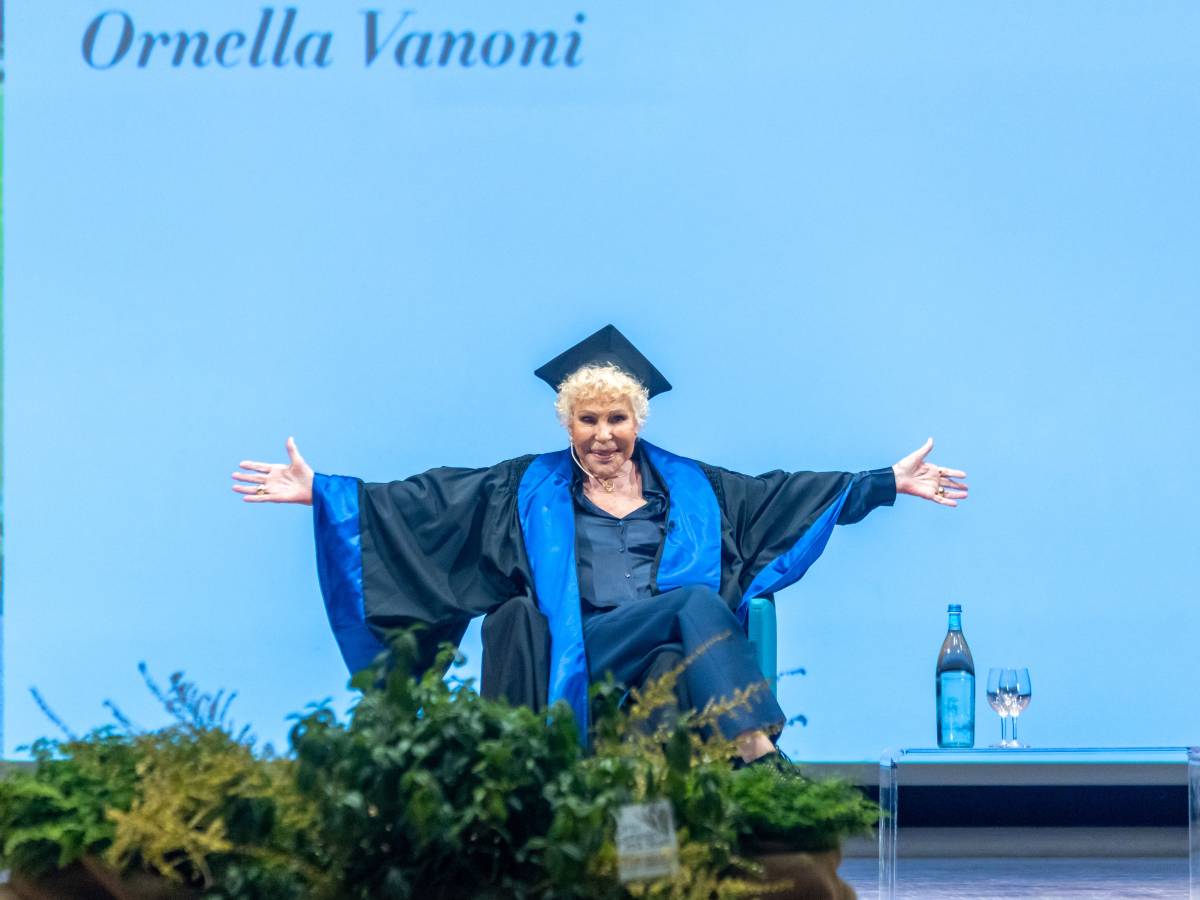 ornella vanoni la commozione di politici e colleghi sarai senza fine da Ilgiornale.it ornella vanoni la commozione di politici e colleghi sarai senza fine