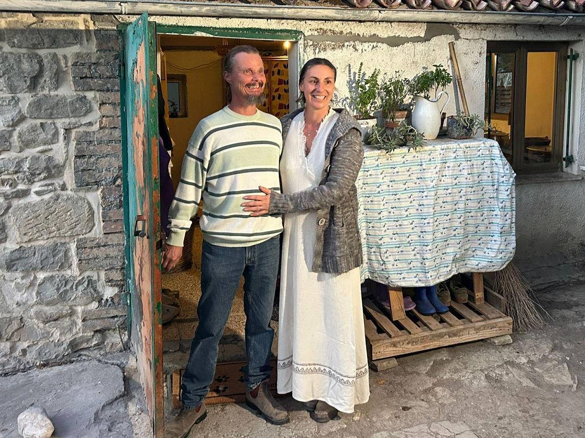 La famiglia nel bosco respinge le accuse: "Non abbiamo rifiutato gli aiuti"