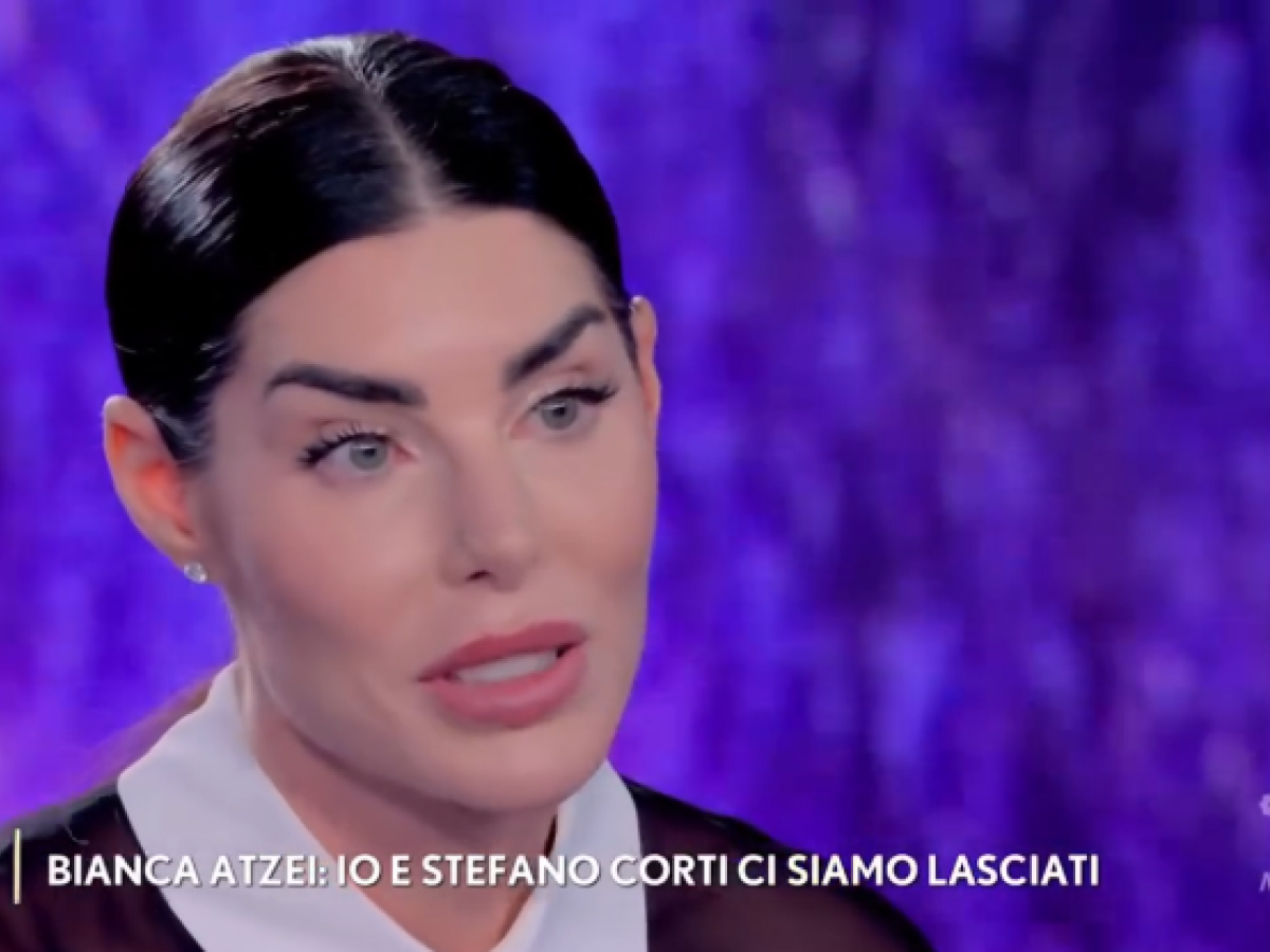 Bianca Atzei, la conferma in tv: "Con Stefano Corti il rapporto è finito. Ora pensiamo a nostro figlio"