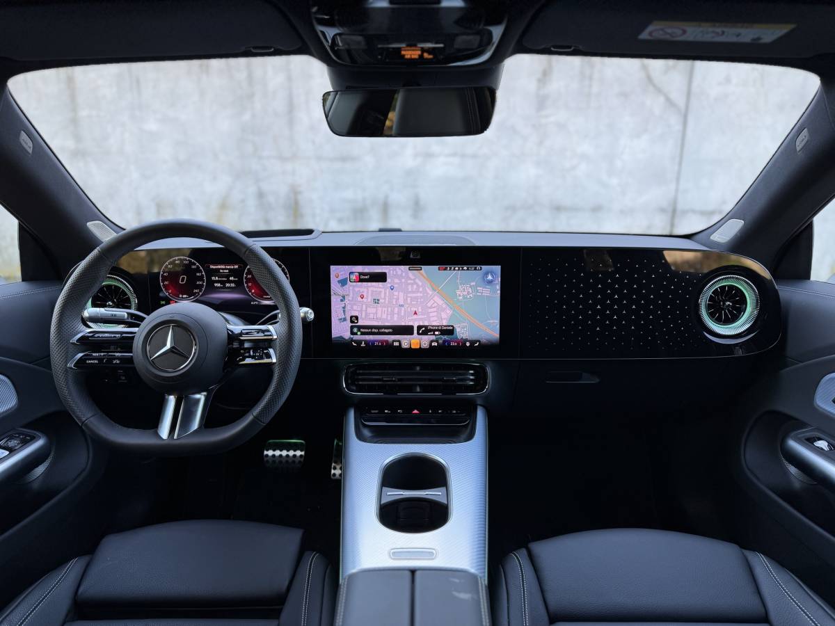 Mercedes CLA 2026: gallery of the new efficient and high-tech electric coupé 12