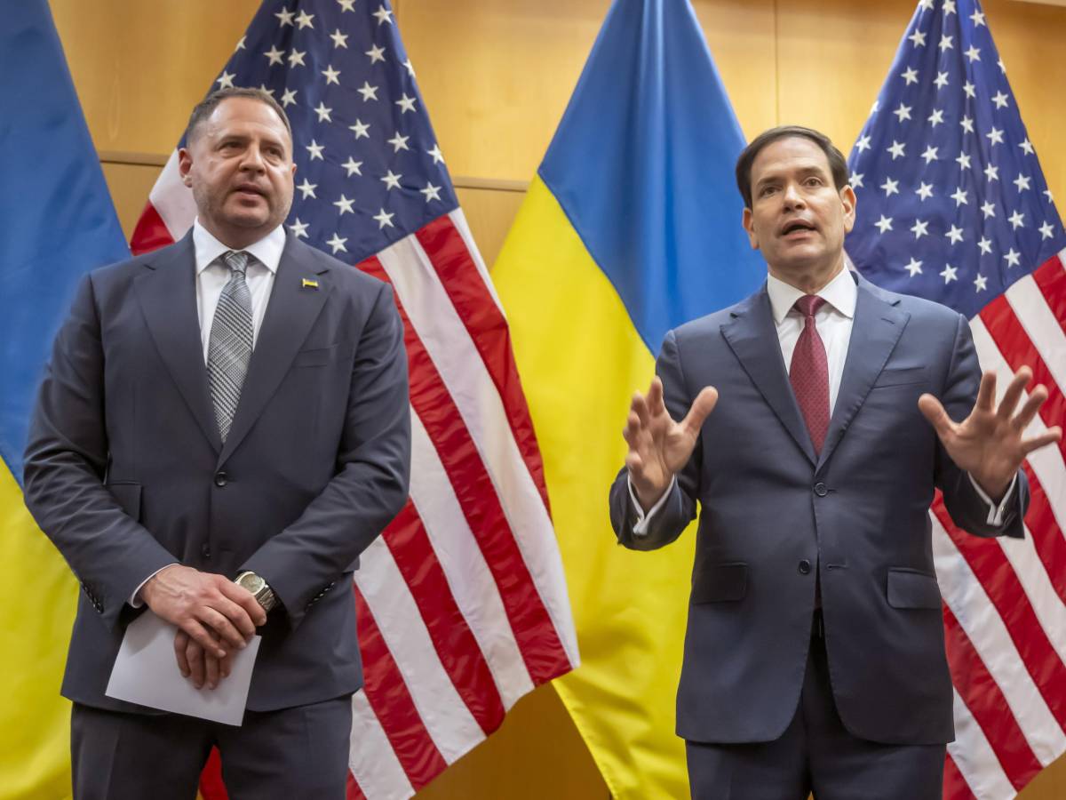 Sintonia tra Usa e Ucraina. "La pace mai così vicina" Sintonia tra Usa e Ucraina. "La pace mai così vicina"