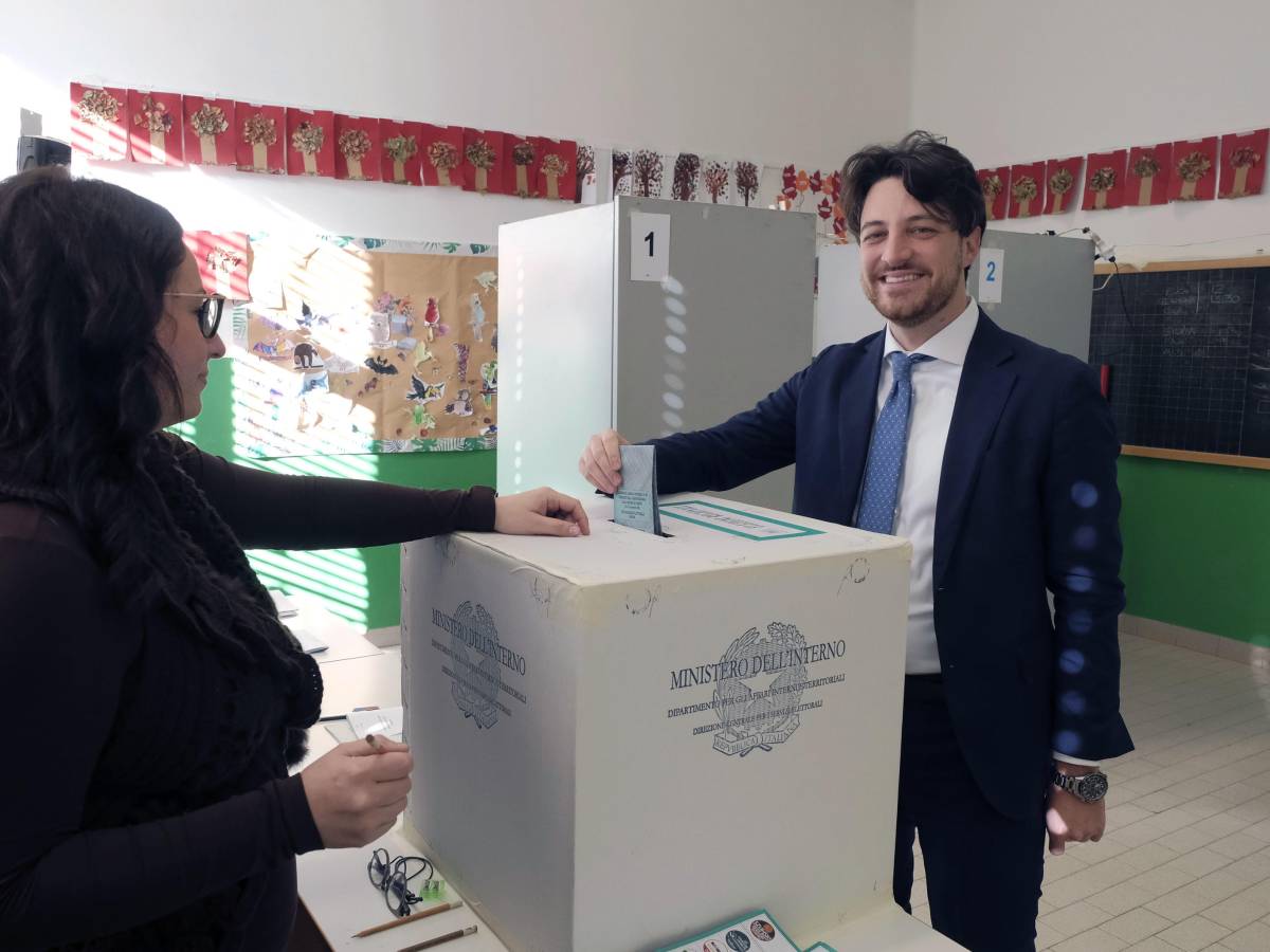 Alberto Stefani, chi è il nuovo presidente eletto della Regione Veneto Alberto Stefani, chi è il nuovo presidente eletto della Regione Veneto