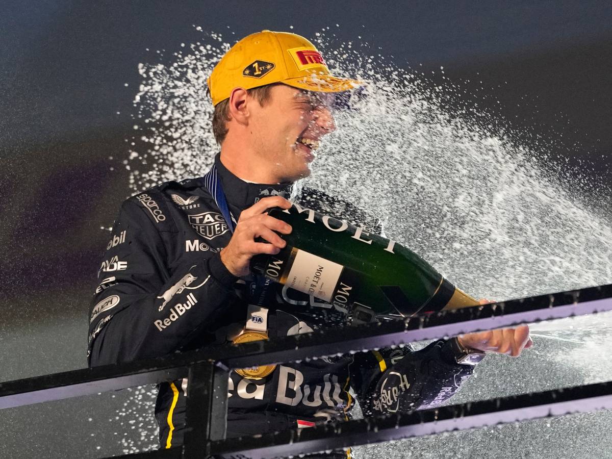 la f1 su una tavola di legno apparecchia il finale show da Ilgiornale.it la f1 su una tavola di legno apparecchia il finale show