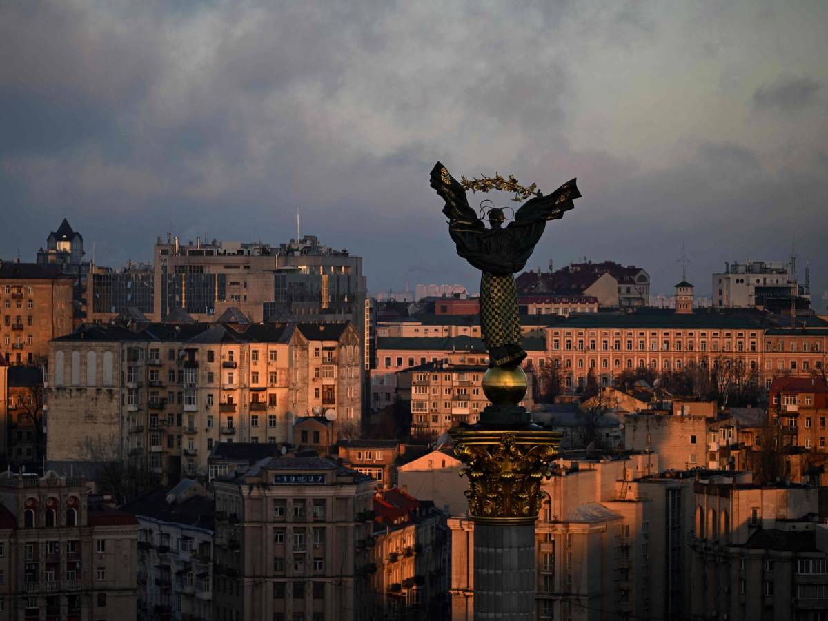 armi a kiev lega e m5s spaccano i due fronti da Ilgiornale.it armi a kiev lega e m5s spaccano i due fronti