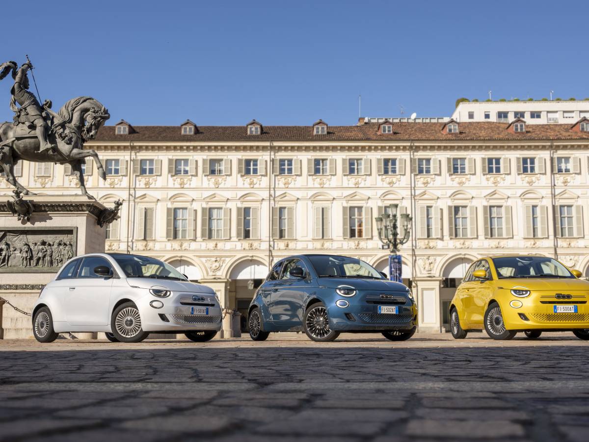 Nuova Fiat 500 Hybrid, guarda la gallery 19