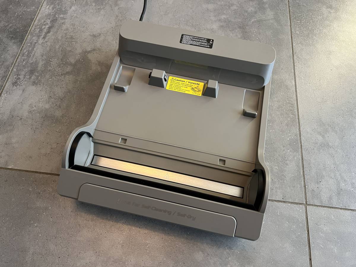 Eureka FloorShine 880