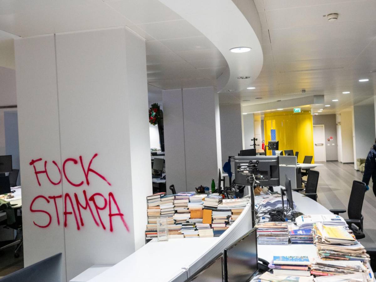 Dietro i blitz, l Dietro i blitz, l