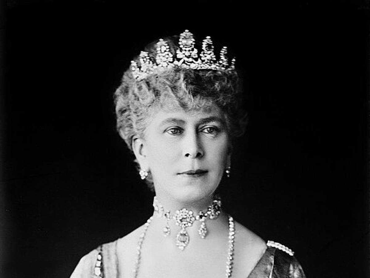 Risolto il mistero della tiara della regina Mary. Cosa c