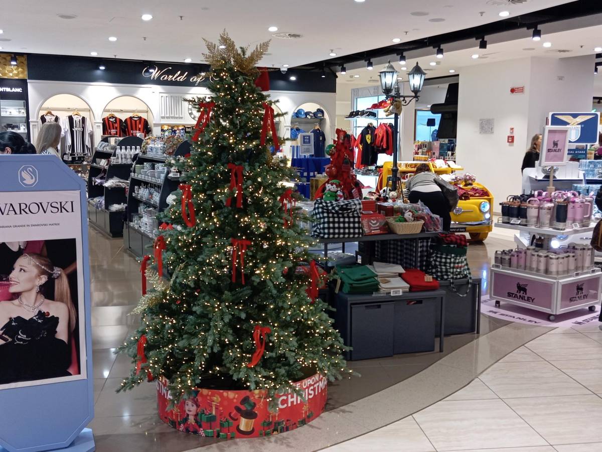 Caro Natale: dai regali al cenone, ecco quanto spenderemo