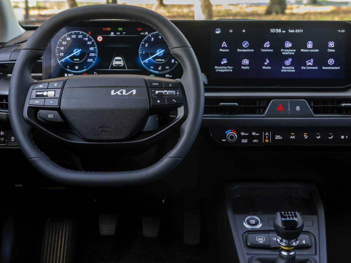 Nuova Kia Stonic, il restyling: guarda la gallery 10