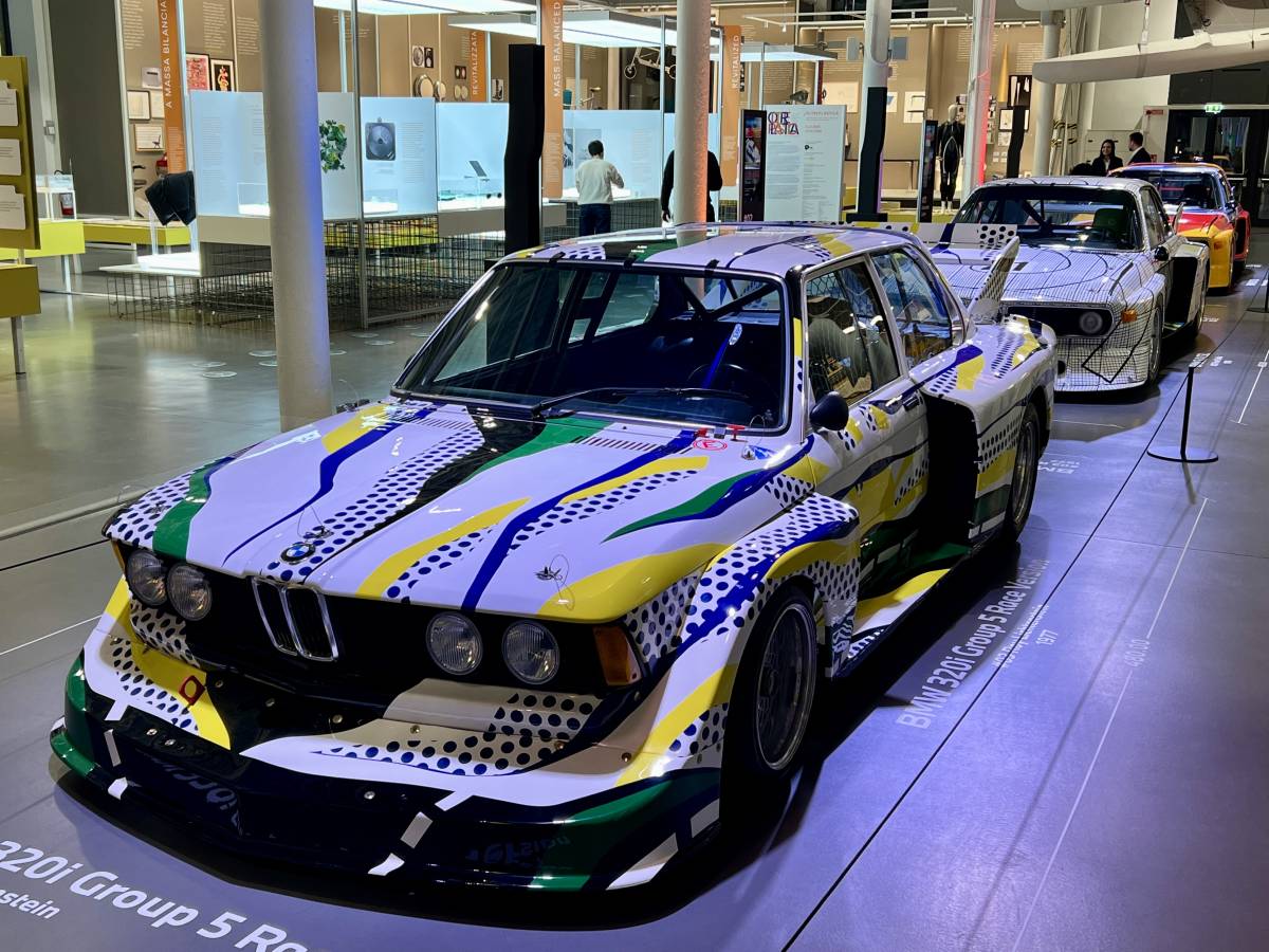 BMW Art Cars, Milano accende i 50 anni delle “sculture in movimento”