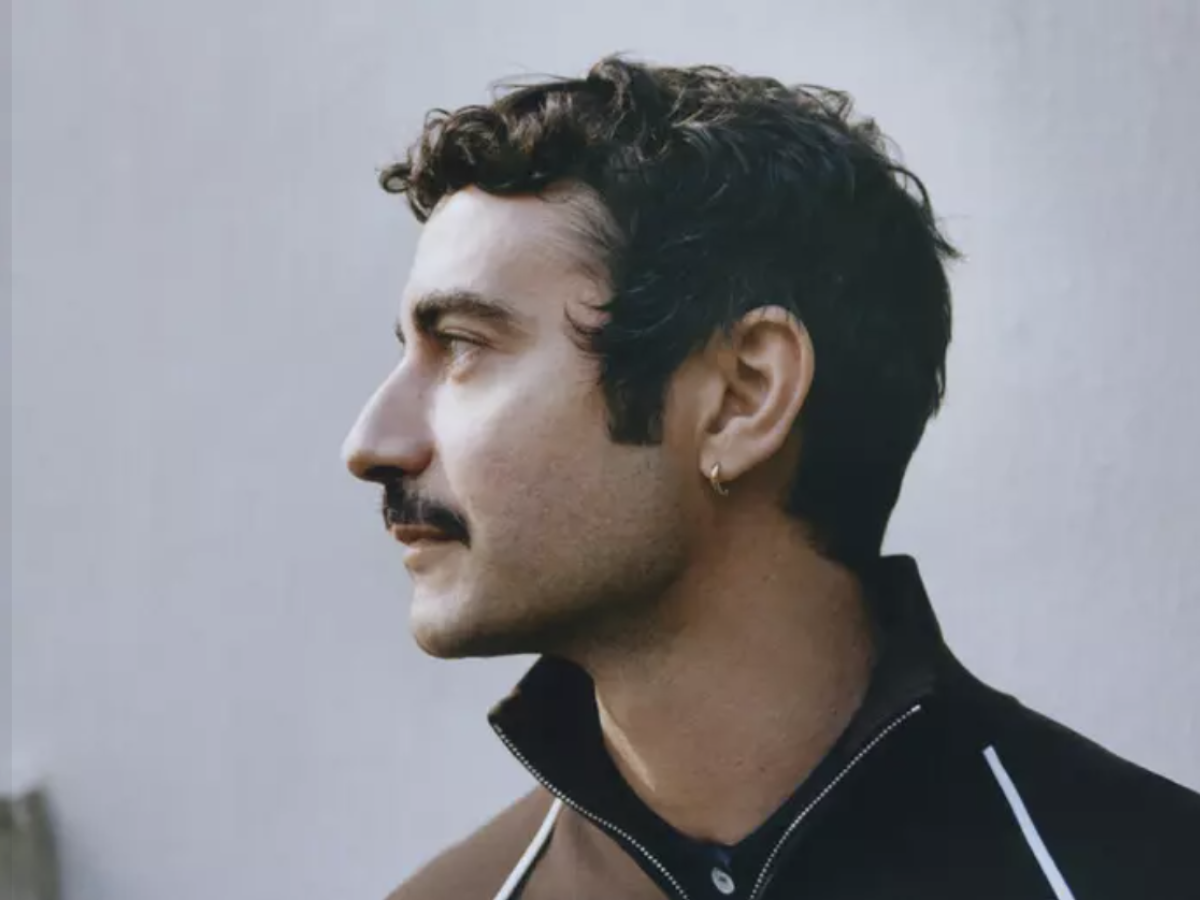 dario vitale lascia versace l8217addio arriva a pochi giorni dall acquisizione di prada da Ilgiornale.it dario vitale lascia versace l8217addio arriva a pochi giorni dall acquisizione di prada