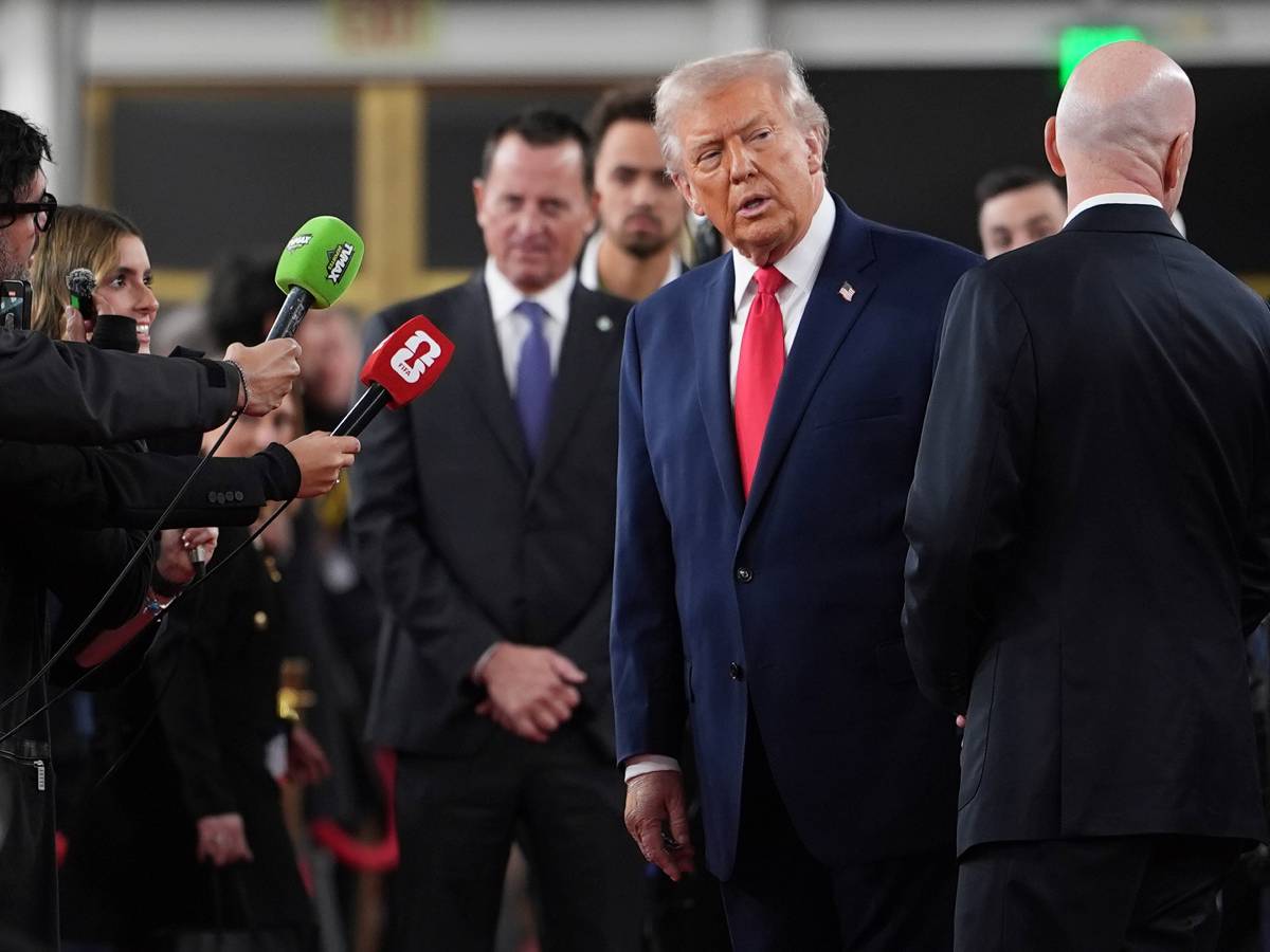 Sorteggio mondiali 2026: presente anche Trump. Ecco chi potrebbe affrontare l’Italia | Diretta Sorteggio mondiali 2026: presente anche Trump. Ecco chi potrebbe affrontare l’Italia | Diretta
