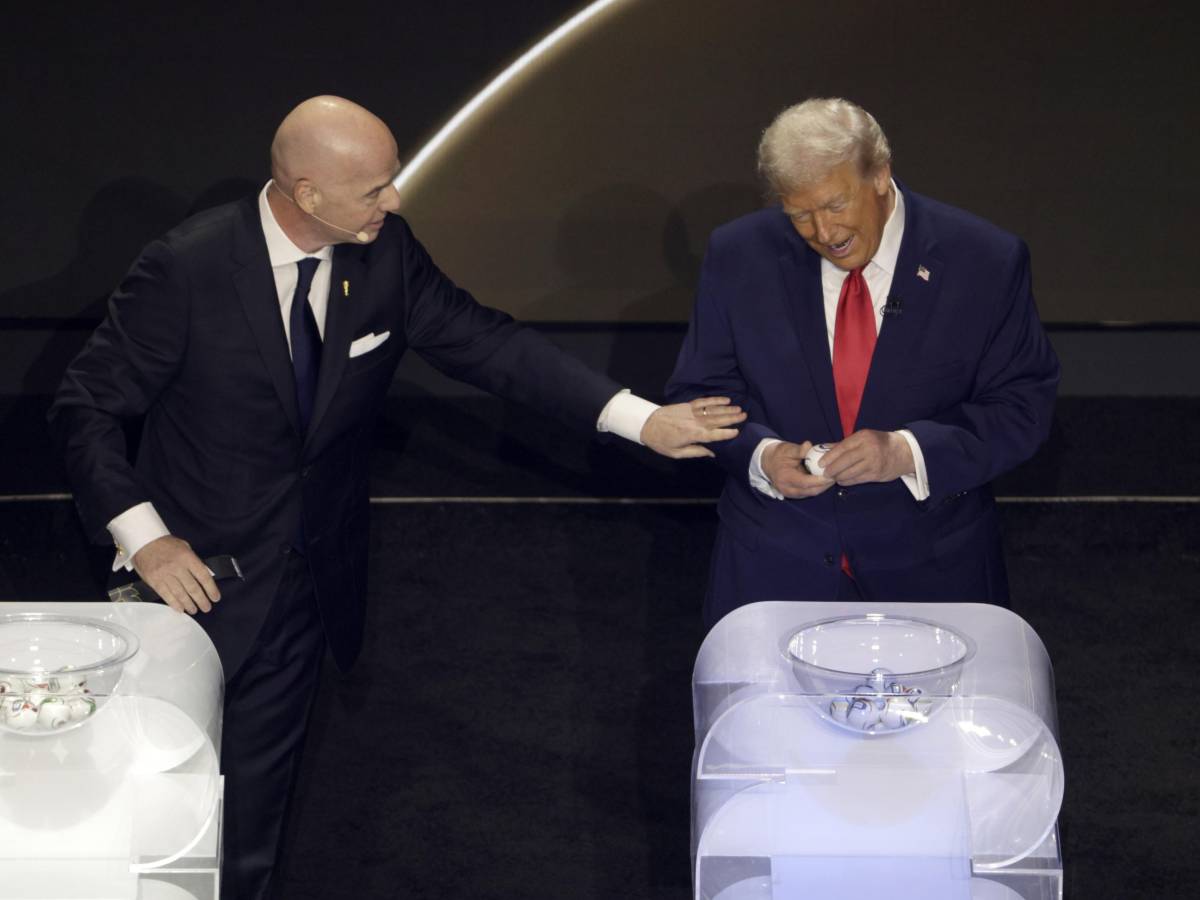 Sorteggio Mondiali, urna benevola con l’Italia. A noi Canada, Qatar e Svizzera Sorteggio Mondiali, urna benevola con l’Italia. A noi Canada, Qatar e Svizzera