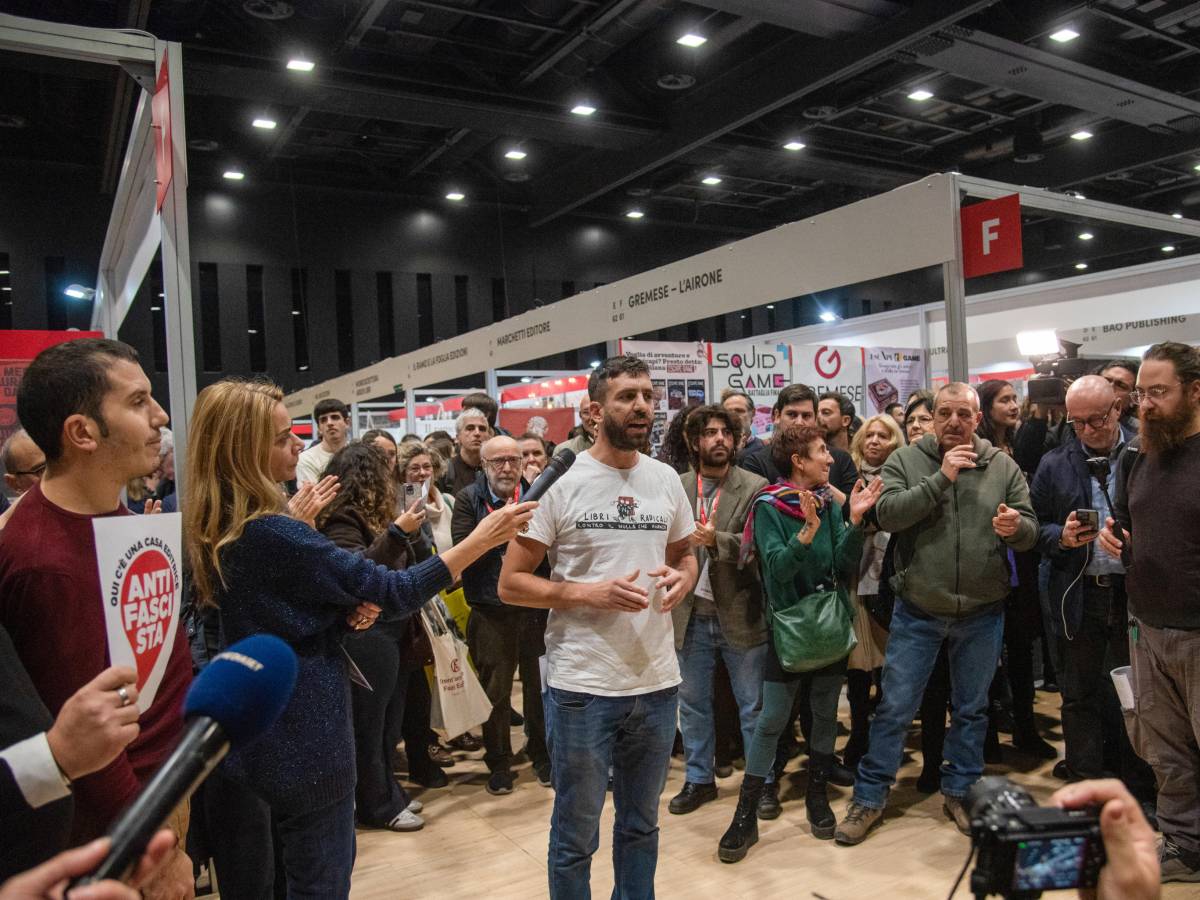 Il delirio dell Il delirio dell