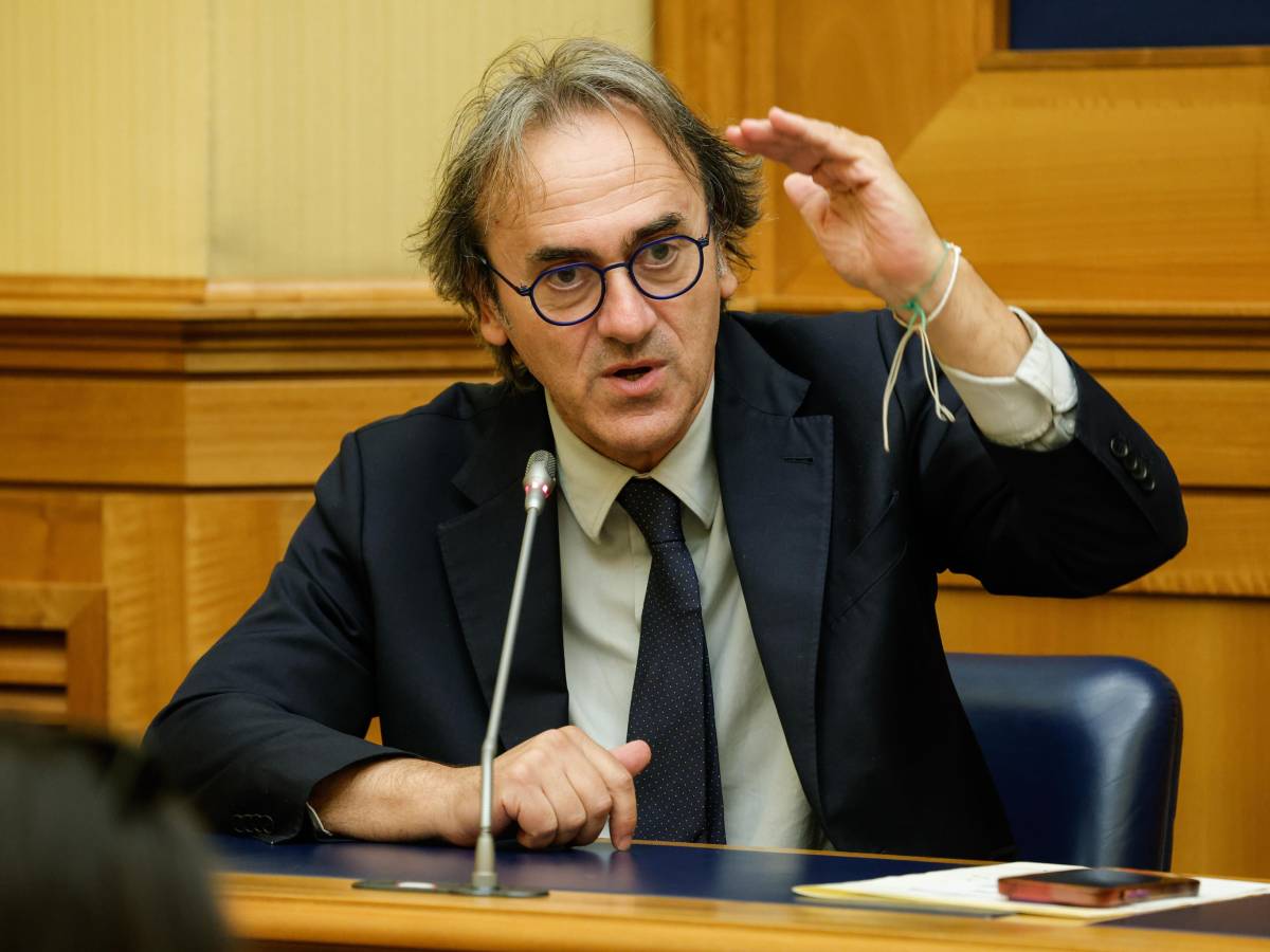 vi spariamo in testa bonelli denuncia minacce di morte per l omicidio quentin da Ilgiornale.it vi spariamo in testa bonelli denuncia minacce di morte per l omicidio quentin