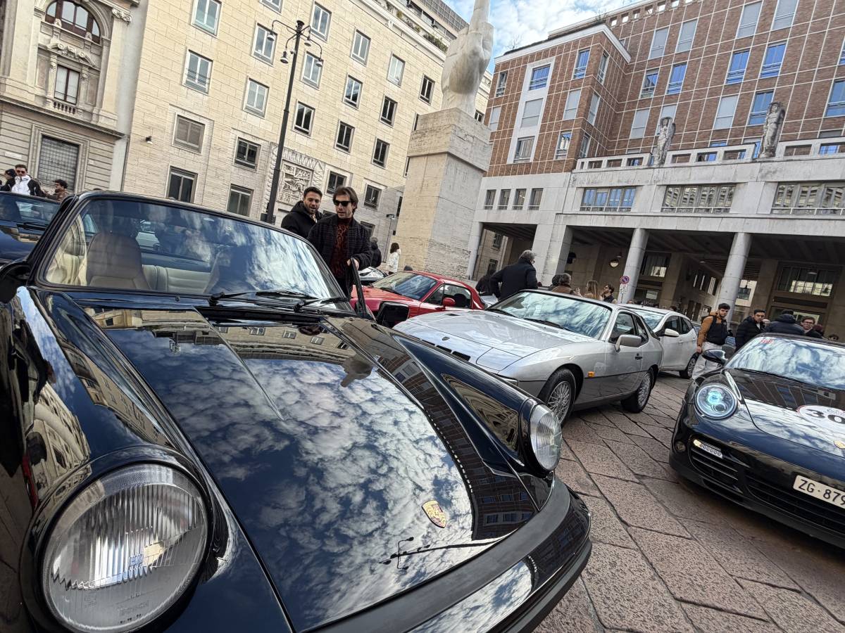piazza affari il raduno che riporta in strada le grandi storiche da Ilgiornale.it piazza affari il raduno che riporta in strada le grandi storiche