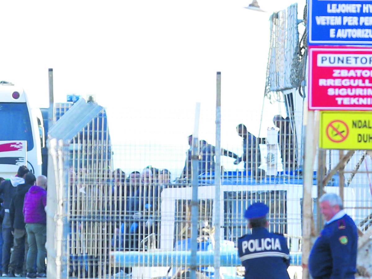 Trattenimenti e Cpr, scontro alla Consulta sull Trattenimenti e Cpr, scontro alla Consulta sull