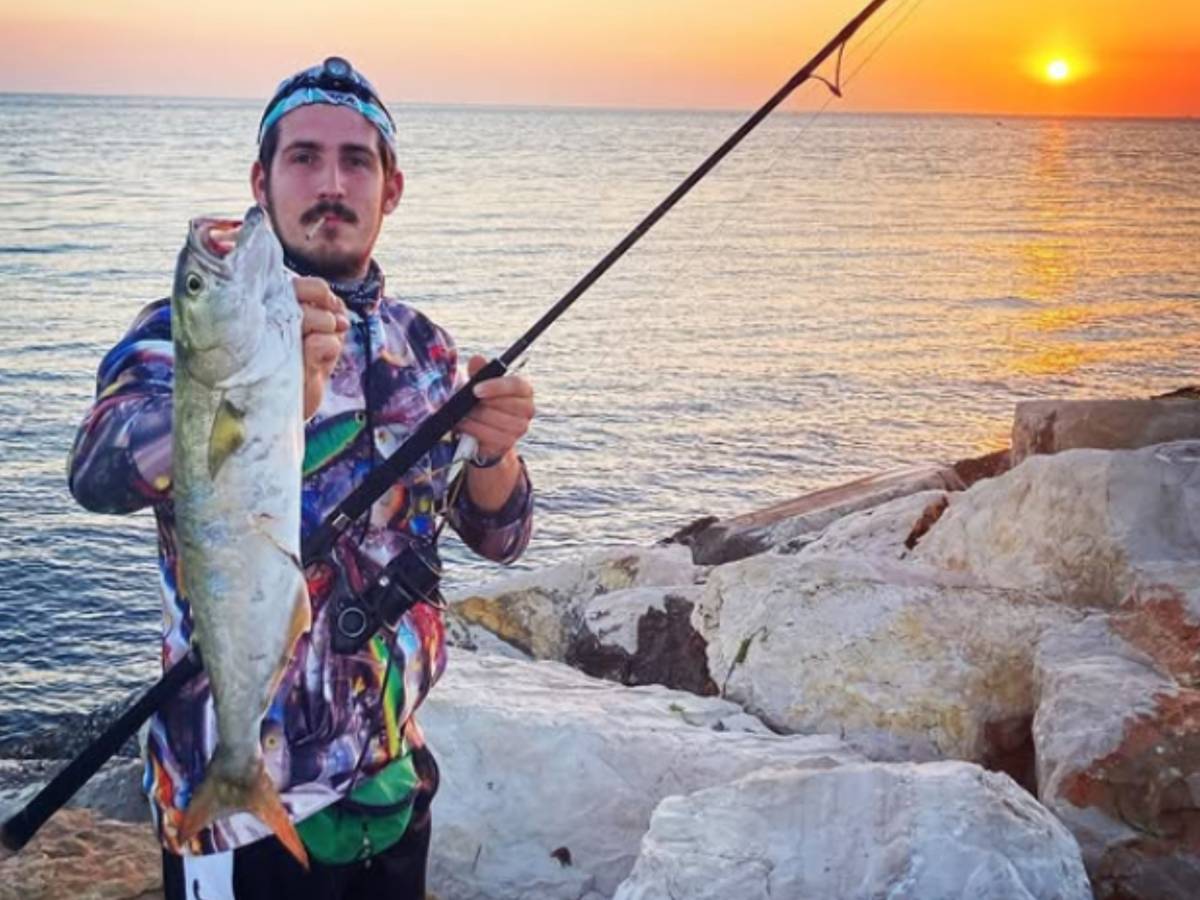 Lanzarote, onda anomala investe due turisti italiani: morto un 27enne padovano Lanzarote, onda anomala investe due turisti italiani: morto un 27enne padovano