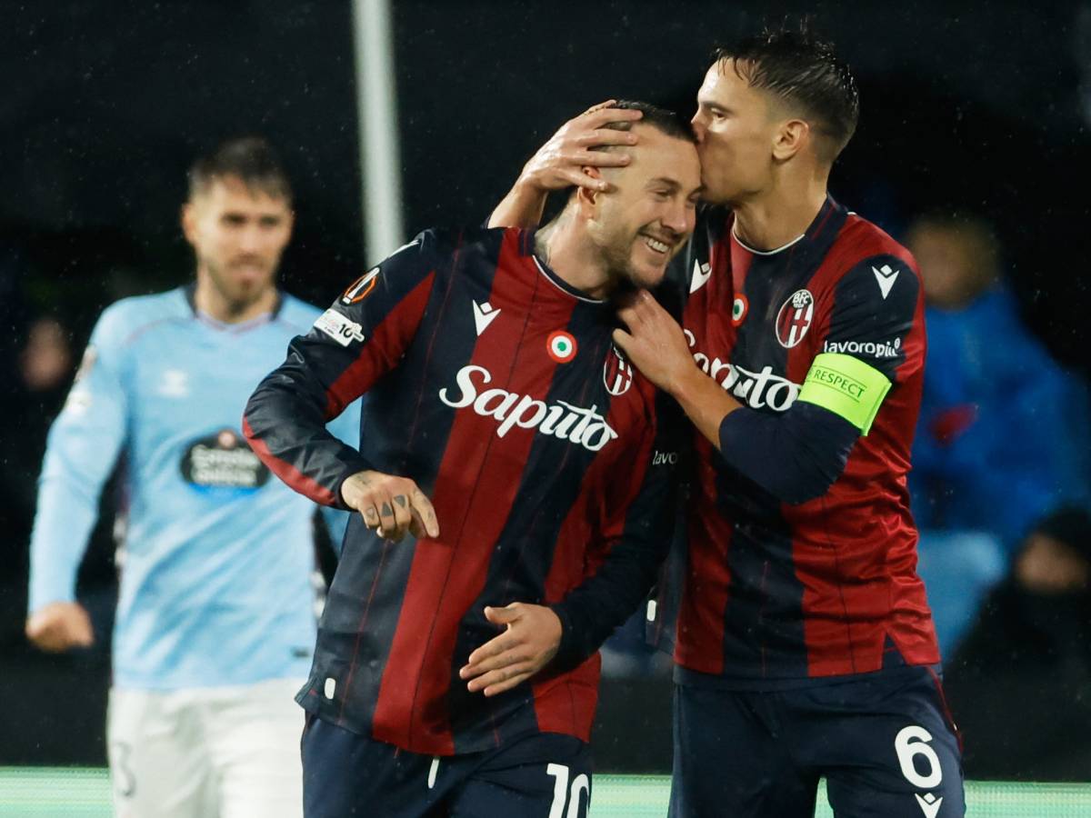 il bologna vola anche in europa league ribalta il celta vigo con la doppietta di bernardeschi