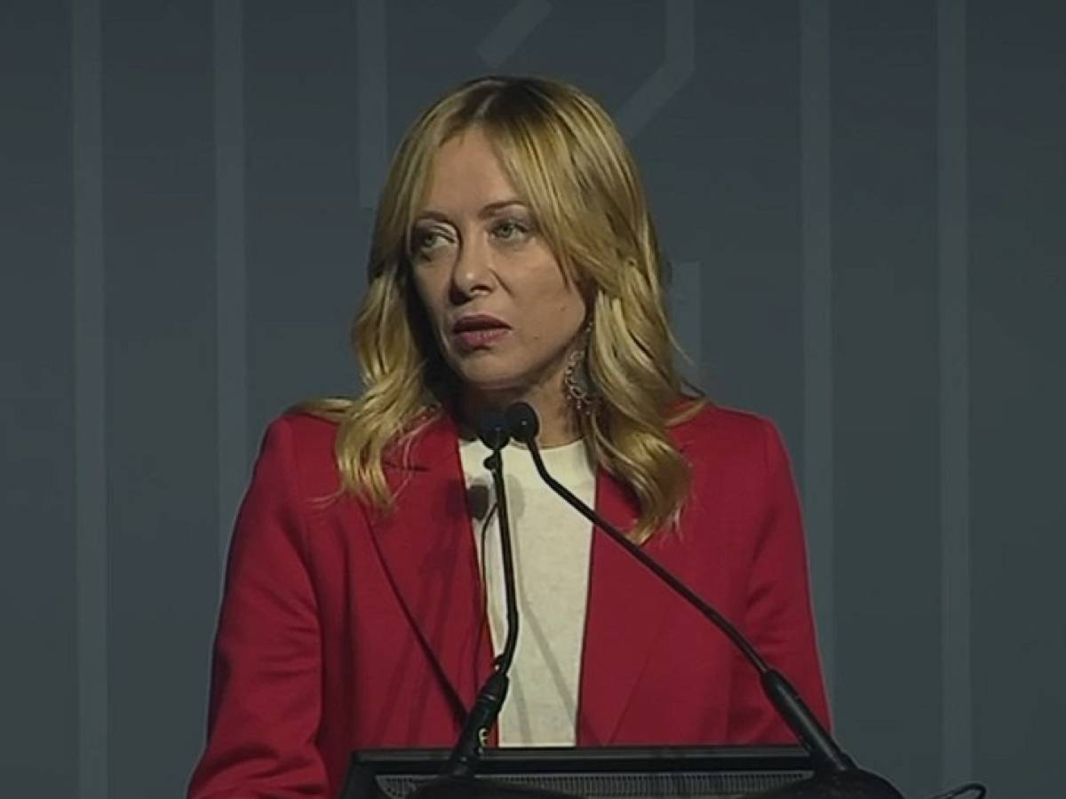 Meloni: "Sappiamo di essere dalla parte giusta della storia"
