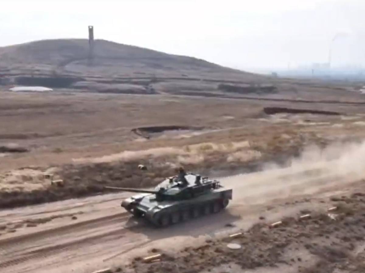 la cina punta sul type 99b potenza di fuoco e caratteristiche del nuovo tank da Ilgiornale.it la cina punta sul type 99b potenza di fuoco e caratteristiche del nuovo tank