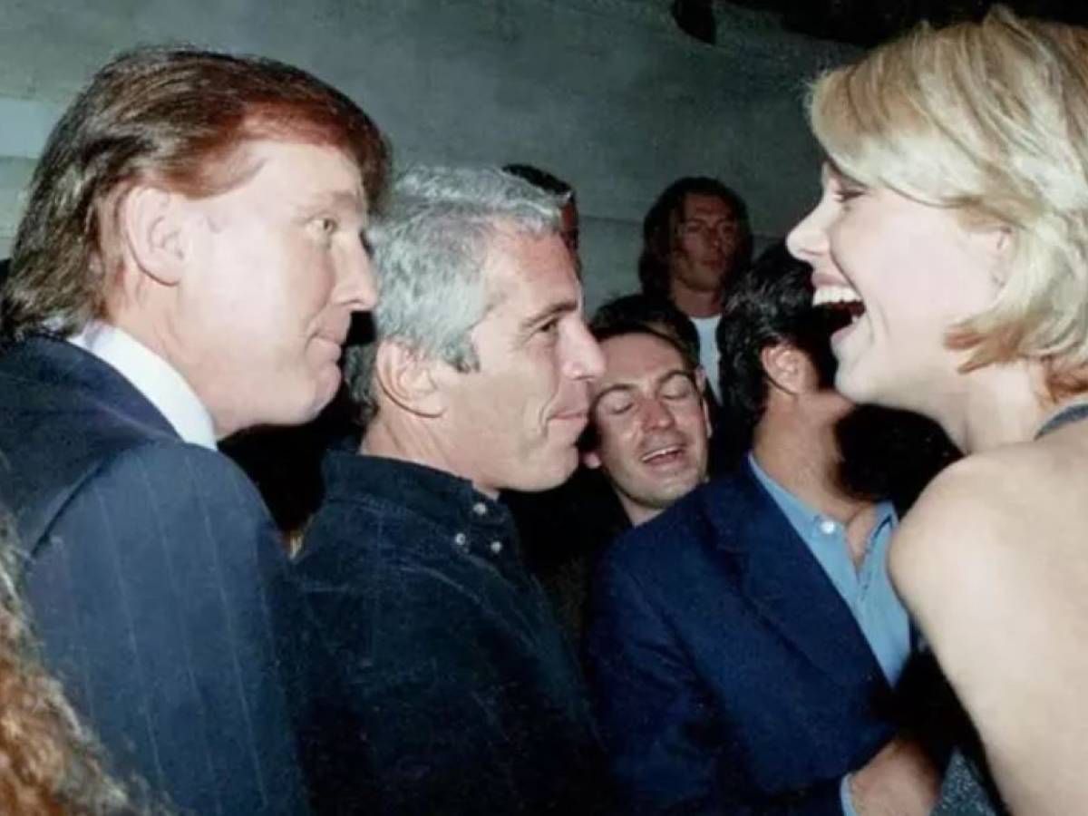 dem all attacco pubblicate nuove foto di trump con epstein