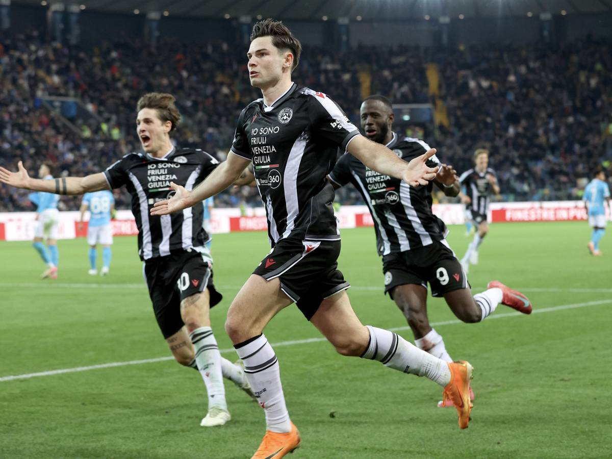 il napoli cade a sorpresa a udine e perde la vetta da Ilgiornale.it il napoli cade a sorpresa a udine e perde la vetta