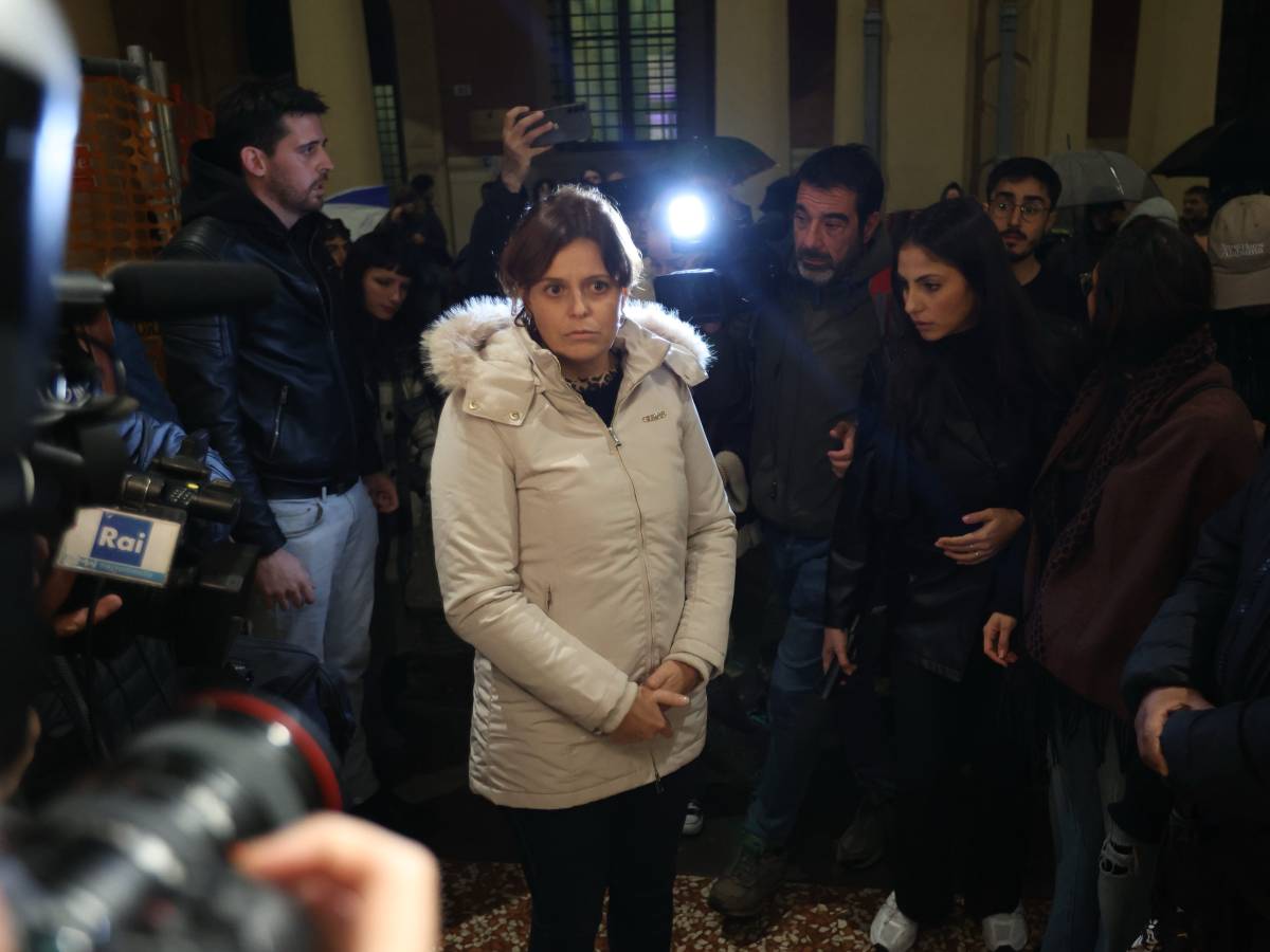 ilaria salis esulta per la liberazione dell imam da Ilgiornale.it ilaria salis esulta per la liberazione dell imam