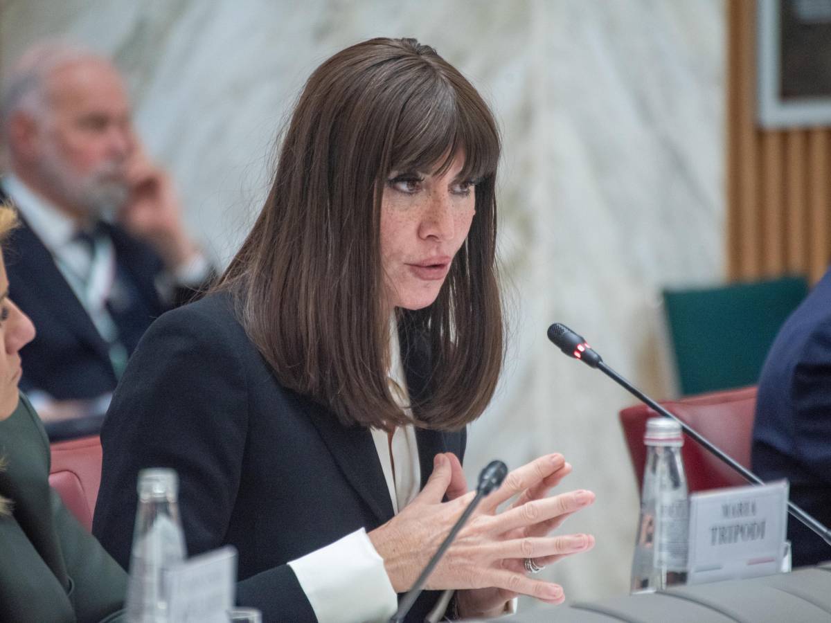 l asse studenti pd e conte salta sul carro anti bernini contestatori di professione da Ilgiornale.it l asse studenti pd e conte salta sul carro anti bernini contestatori di professione