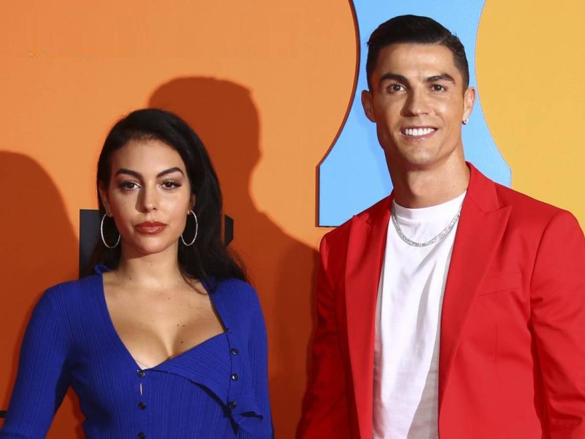 georgina rodriguez l anello da 6 milioni di sterline era il minimo che ronaldo potesse fare da Ilgiornale.it georgina rodriguez l anello da 6 milioni di sterline era il minimo che ronaldo potesse fare
