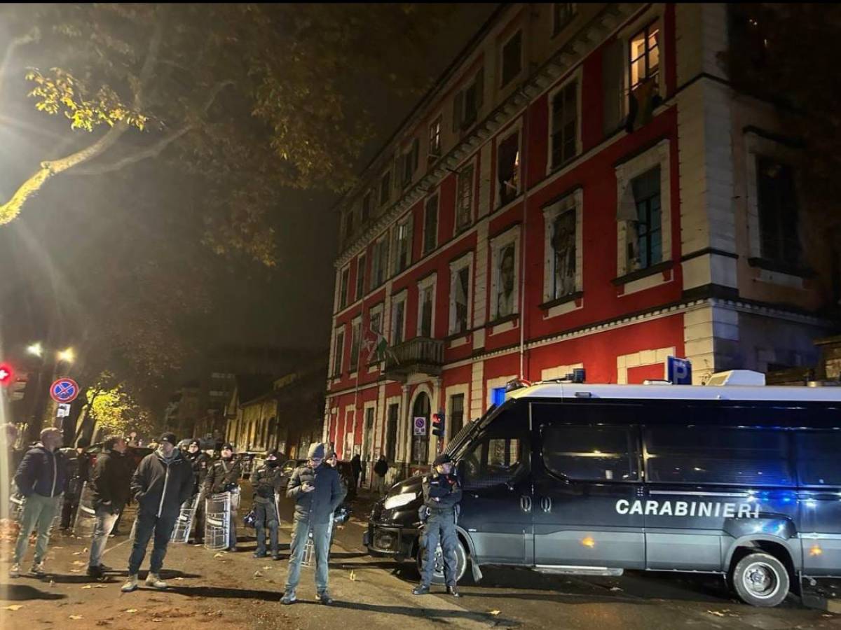 torino perquisizioni ad askatasuna l sos degli antagonisti venite ci sgomberano da Ilgiornale.it torino perquisizioni ad askatasuna l sos degli antagonisti venite ci sgomberano
