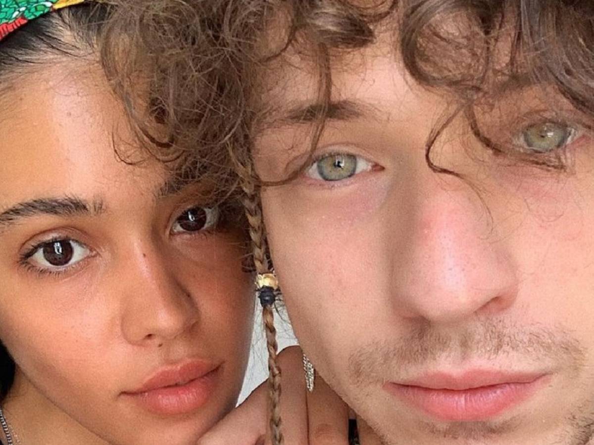 il colpo di fulmine a parigi la convivenza sanremo la storia d amore tra irama e victoria stella doritou da Ilgiornale.it il colpo di fulmine a parigi la convivenza sanremo la storia d amore tra irama e victoria stella doritou