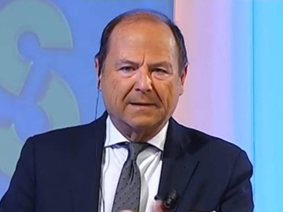 luigi bacialli direttore di tg medianordest aggredito in centro a treviso da Ilgiornale.it luigi bacialli direttore di tg medianordest aggredito in centro a treviso