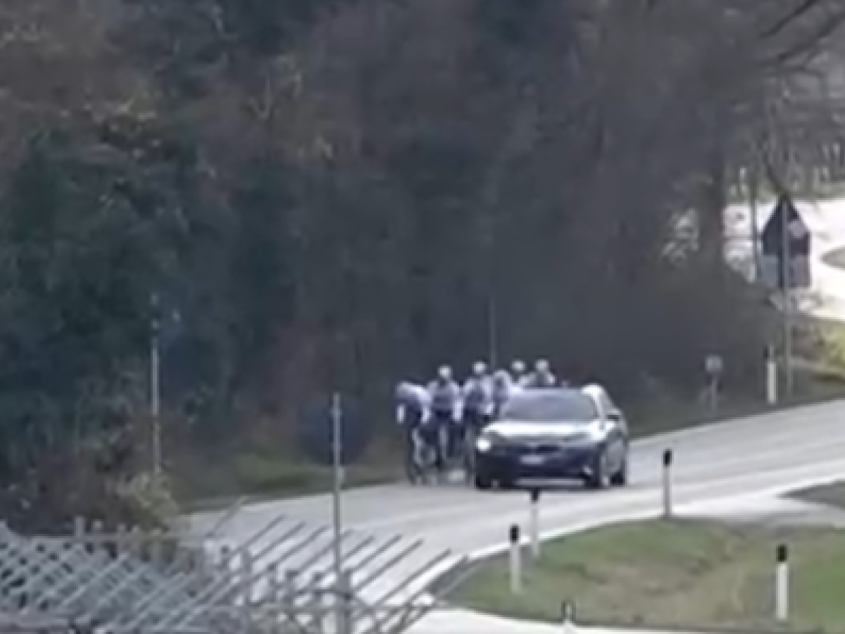 spari da un auto contro la squadra di petacchi ecco cosa 232 successo da Ilgiornale.it spari da un auto contro la squadra di petacchi ecco cosa 232 successo