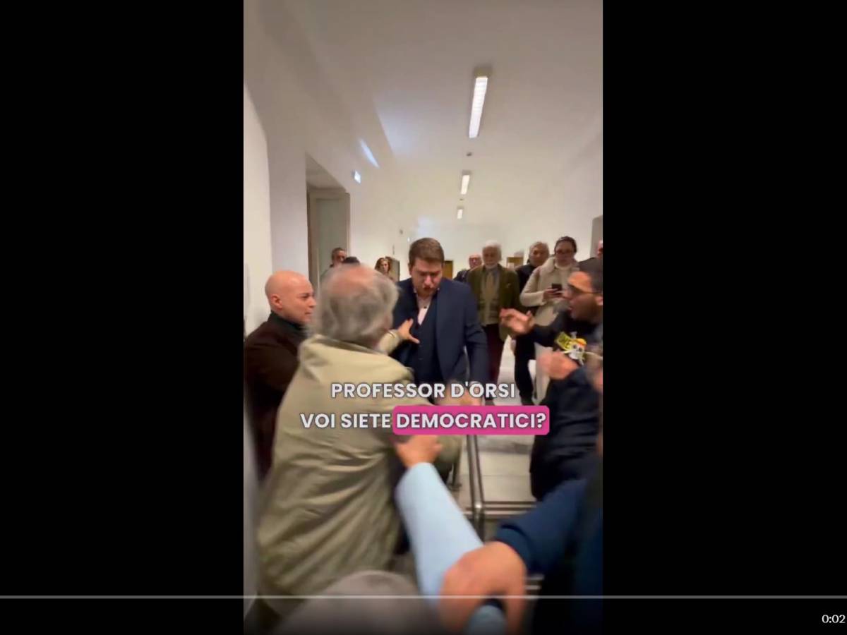 i filorussi dell anpi aggrediscono i radicali pro ucraina a convegno filorusso da Ilgiornale.it i filorussi dell anpi aggrediscono i radicali pro ucraina a convegno filorusso