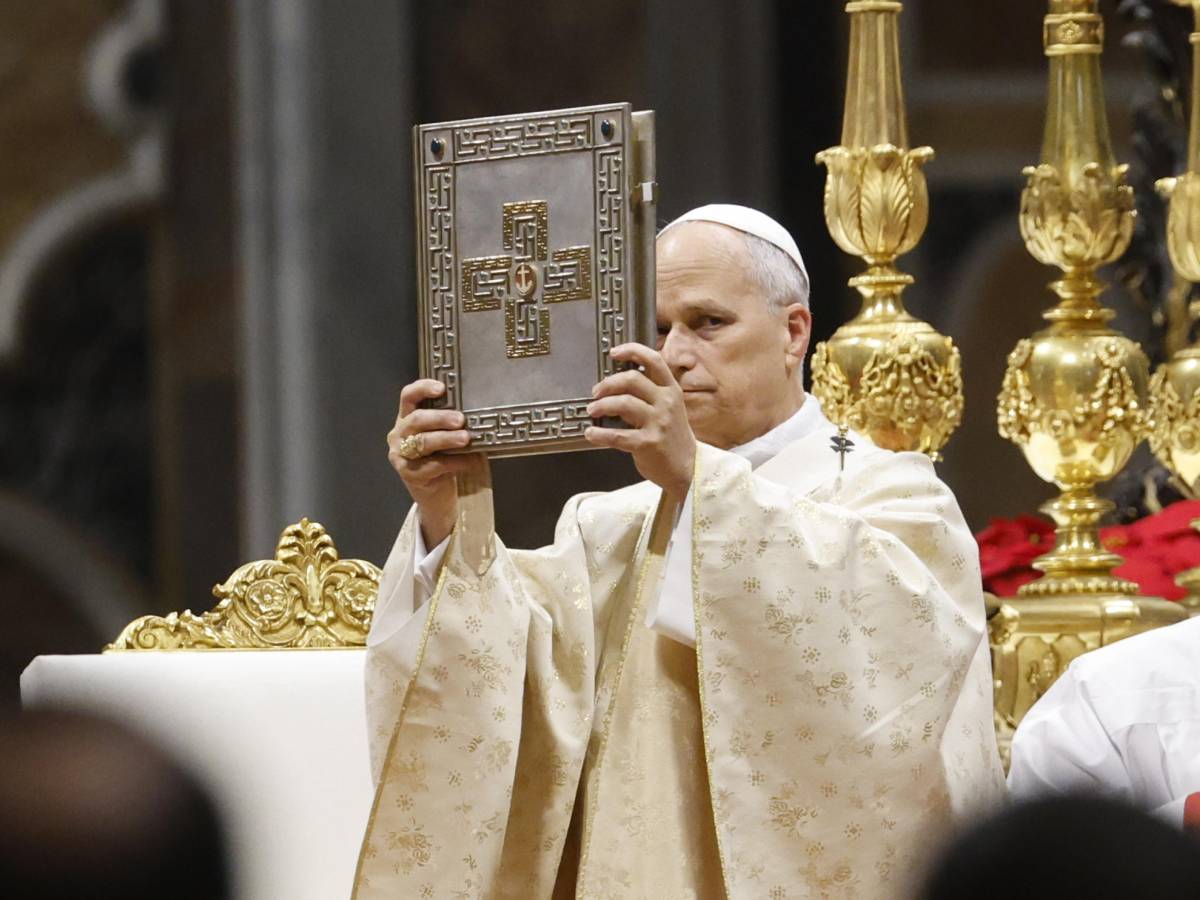papa a san pietro per la messa del giorno 232 la prima volta dal 94 tanti fratelli e sorelle ridotti al silenzio da Ilgiornale.it papa a san pietro per la messa del giorno 232 la prima volta dal 94 tanti fratelli e sorelle ridotti al silenzio